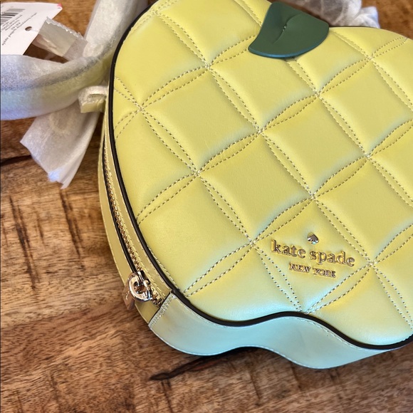 kate spade ♠️ pale yellow quilted heart mini satchel with green leaf 🍃 🍏 - Picture 7 of 14